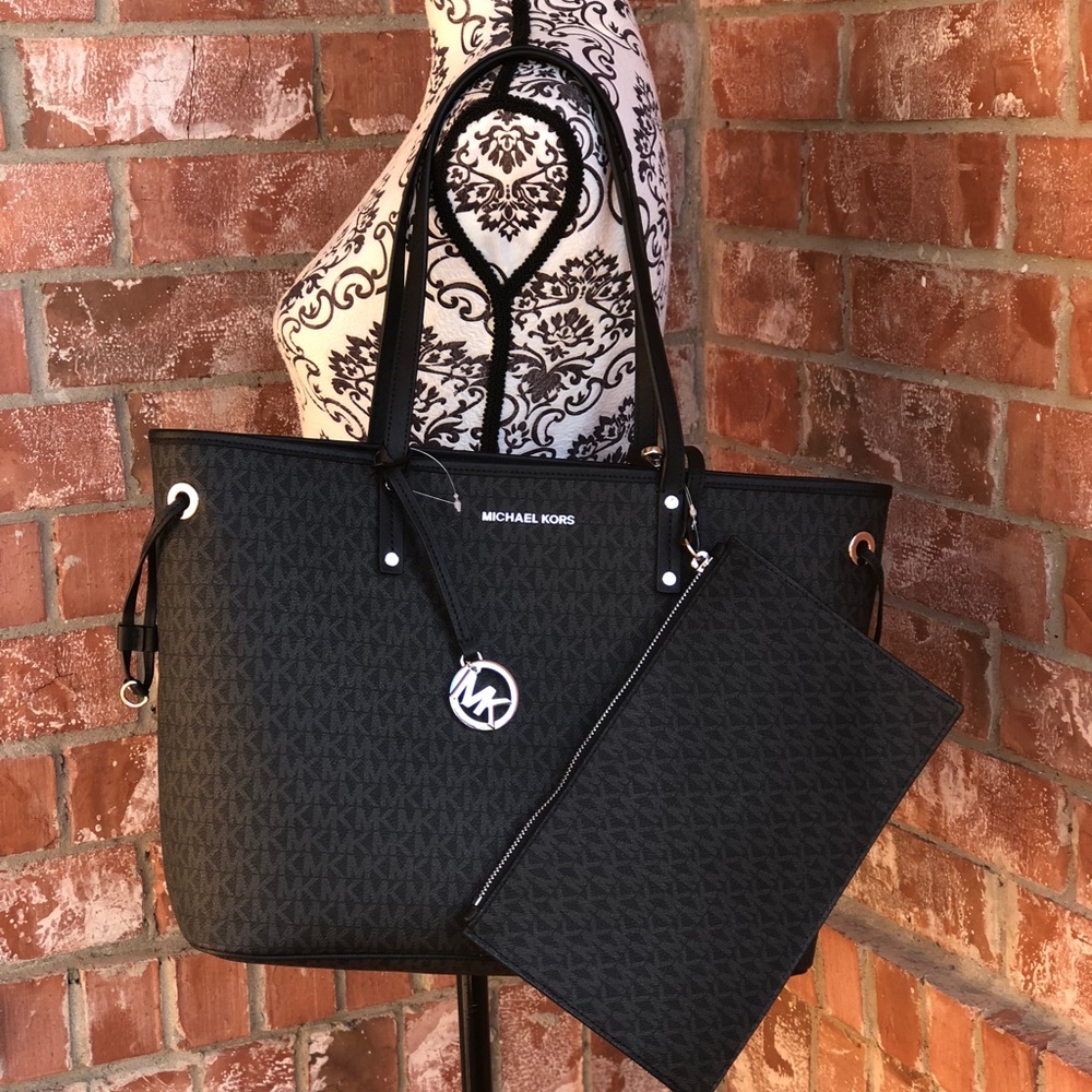 Michael kors jet set travel reversible tote black